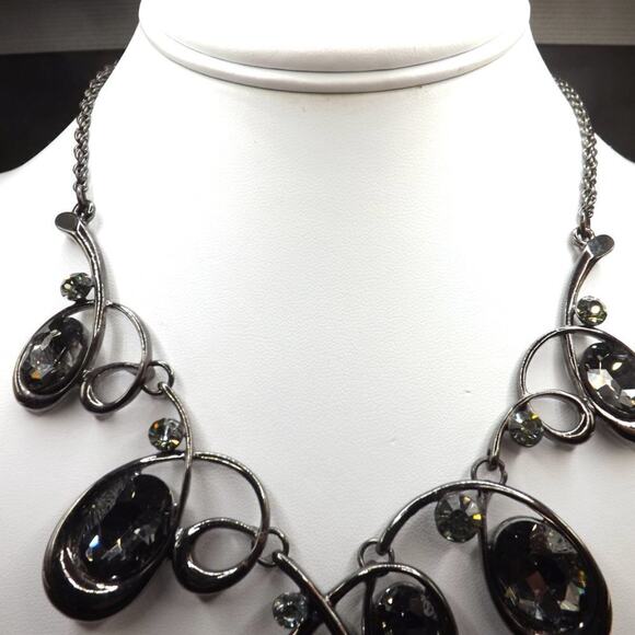 Silver Gray Large Rhinestone Looped Necklace, Gunmetal Gray, Rope Chain, 20 Inch - Picture 4 of 11